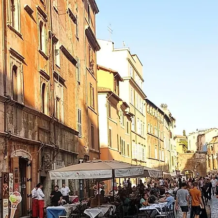 Manilio Ghetto Ancient Apartment Rome